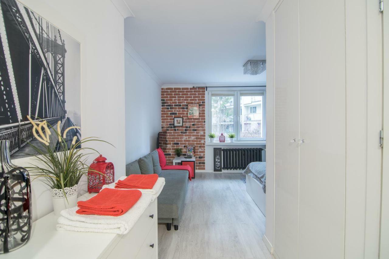 The White Apartment وارسو المظهر الخارجي الصورة