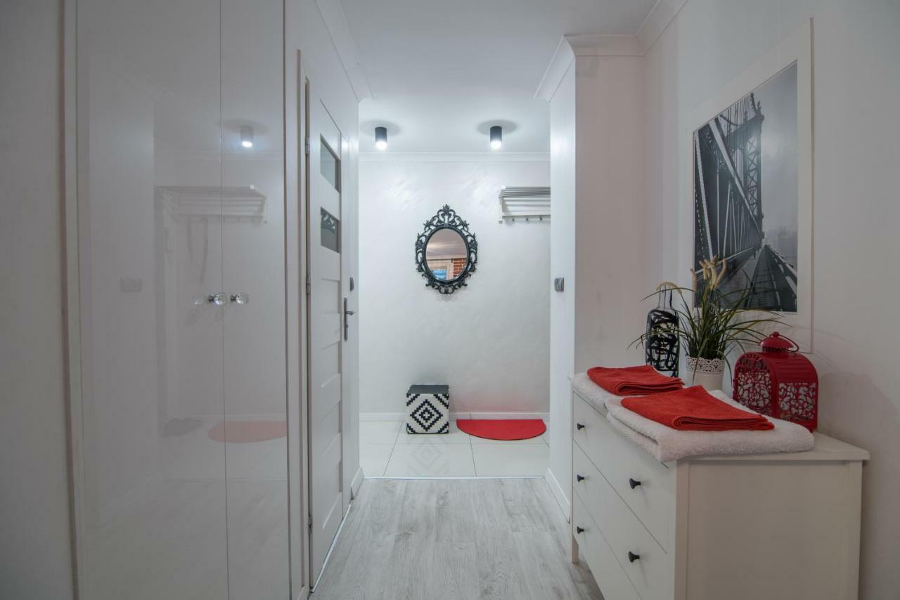 The White Apartment وارسو المظهر الخارجي الصورة